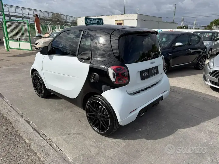 Smart Fortwo 2017 photo 4