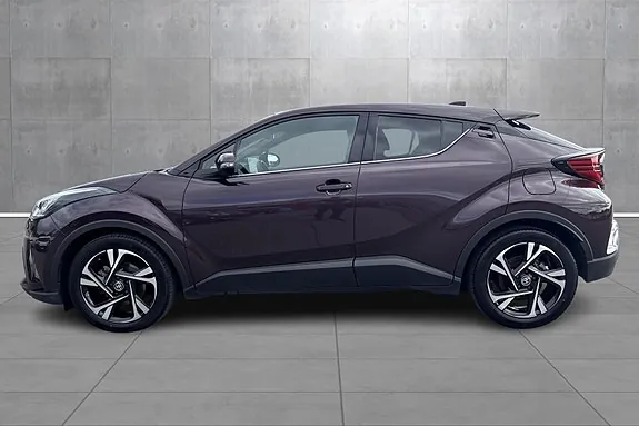 Toyota C-Hr 2023 photo 2
