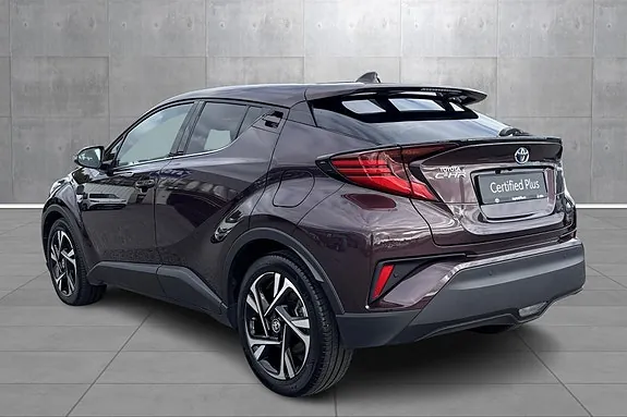 Toyota C-Hr 2023 photo 3