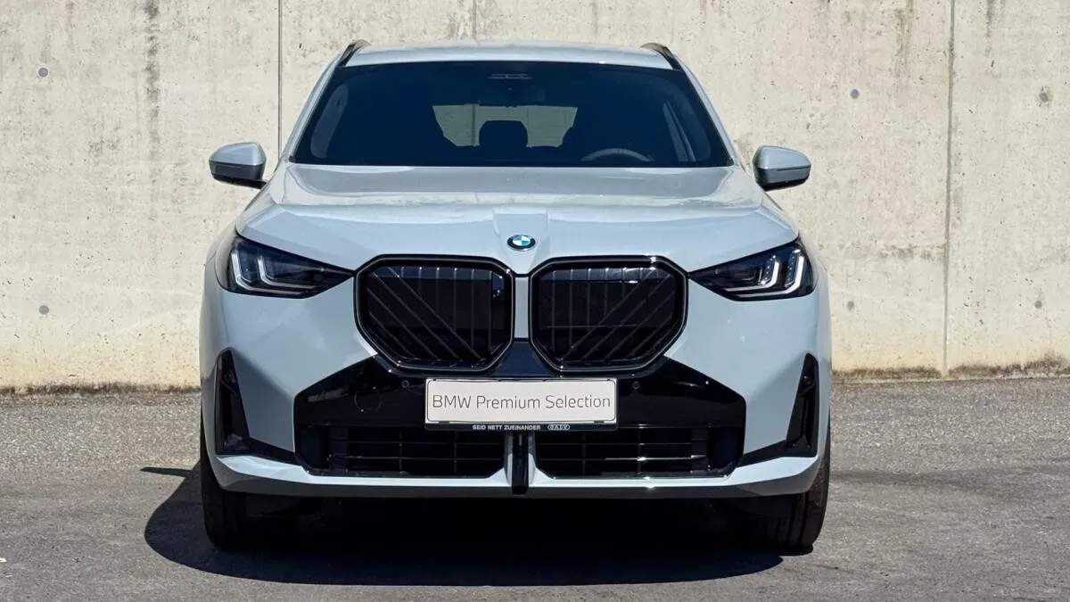 BMW X3 2026 photo 2