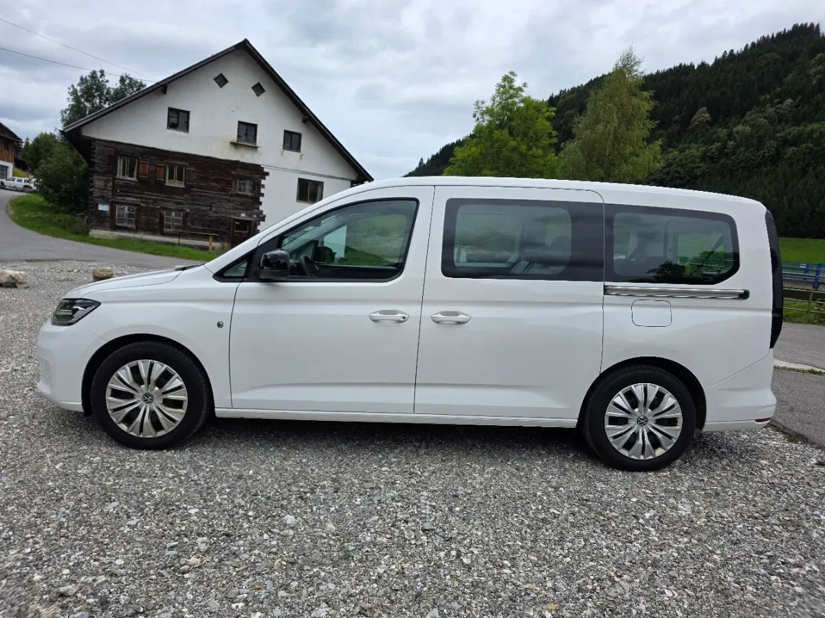 Volkswagen Caddy 2022 photo 2