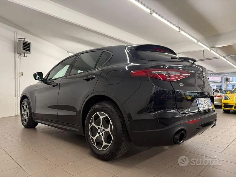 Alfa Romeo Stelvio 2022 photo 5