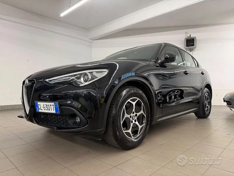 Alfa Romeo Stelvio 2022 photo 2