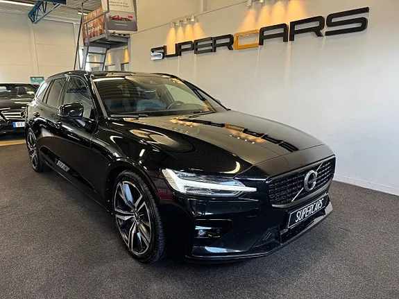 Volvo V60 2022 photo 2