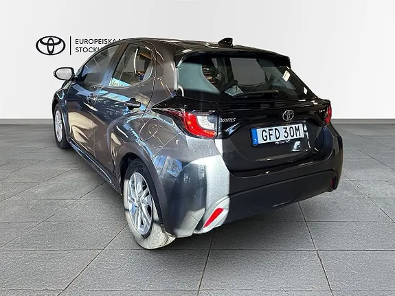 Toyota Yaris 2025 photo 2