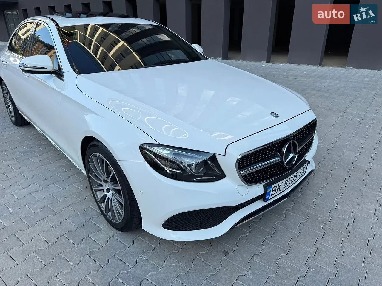 Mercedes-Benz E-Class 2016 photo 5