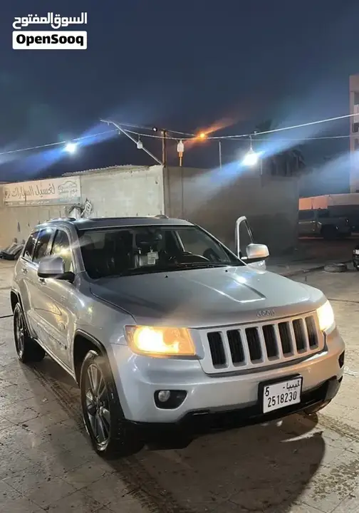 Jeep Grand Cherokee 2012 photo 5