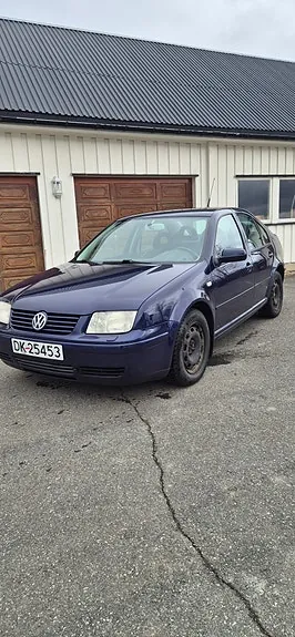 Volkswagen Bora 2001 photo 2