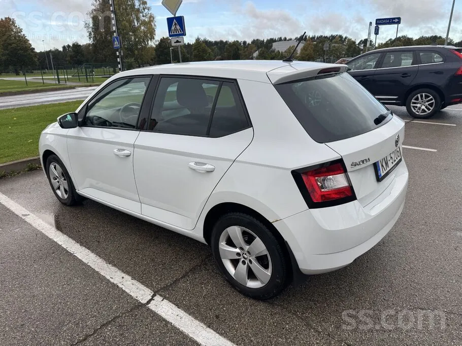 Skoda Fabia 2016 photo 4