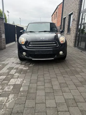 Mini Countryman 2015 photo 2