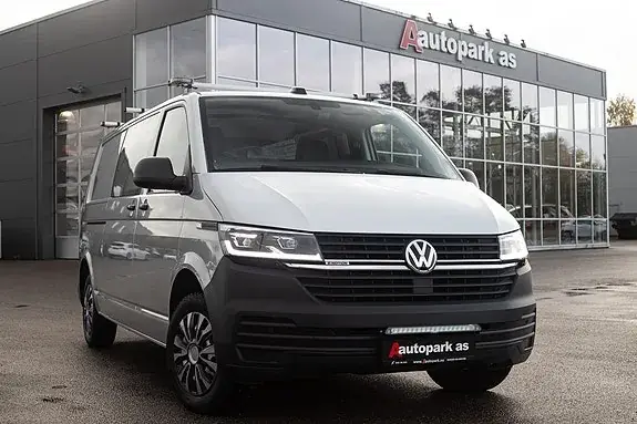 Volkswagen Transporter 2022 photo 3