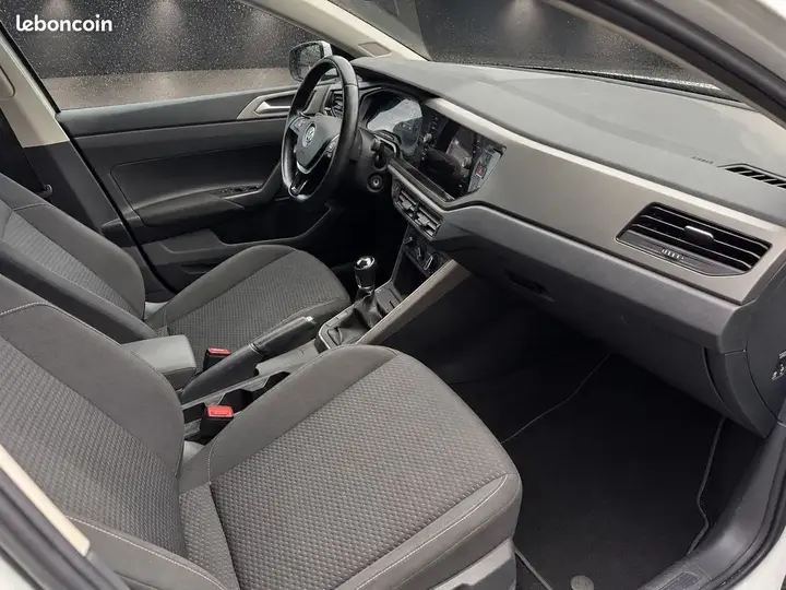 Volkswagen Polo 2018 photo 3