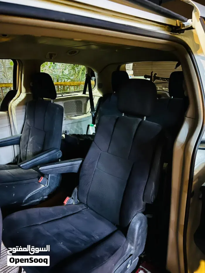 Dodge Caravan 2013 photo 4