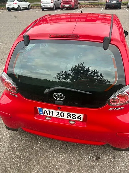 Toyota Aygo 2012 photo 2