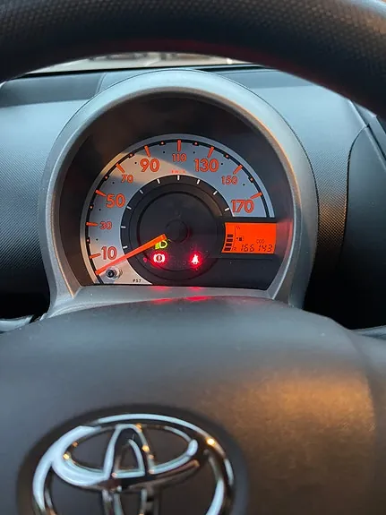 Toyota Aygo 2012 photo 5