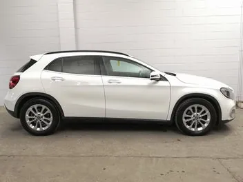 Mercedes-Benz Gla 2018 photo 4