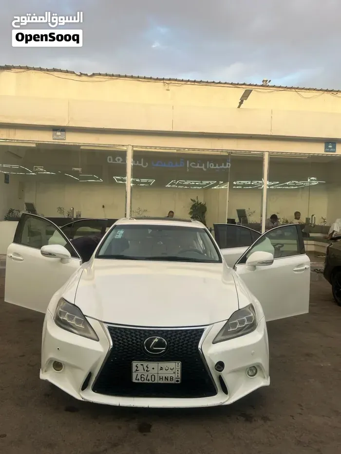 Lexus Is