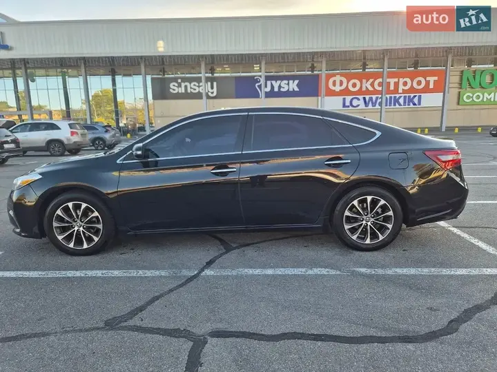 Toyota Avalon 2015 photo 4