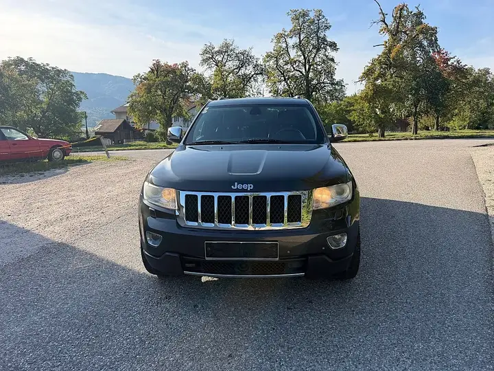 Jeep Grand Cherokee 2011 photo 2