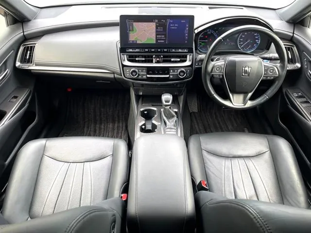 Toyota Crown Hybrid Rs Advance 2021 photo 2
