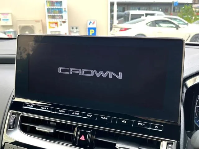 Toyota Crown Hybrid Rs Advance 2021 photo 3