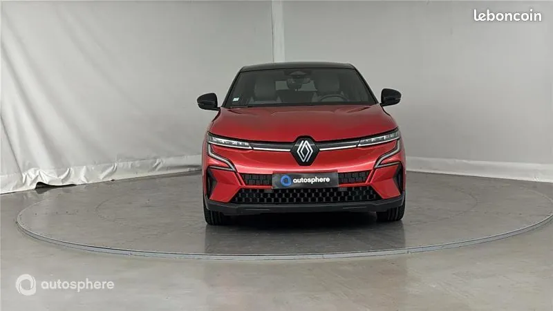 Renault Megane 2022 photo 2