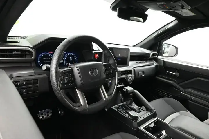 Toyota Tacoma 2025 photo 5