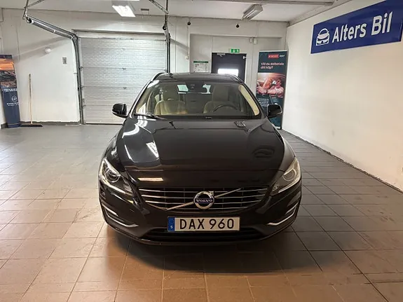 Volvo V60 2015 photo 4