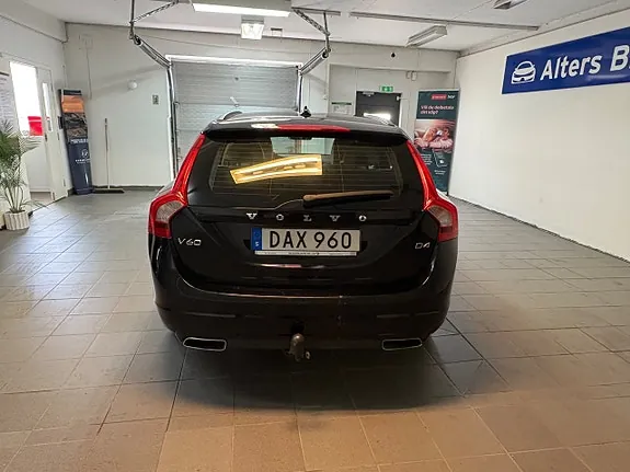 Volvo V60 2015 photo 3
