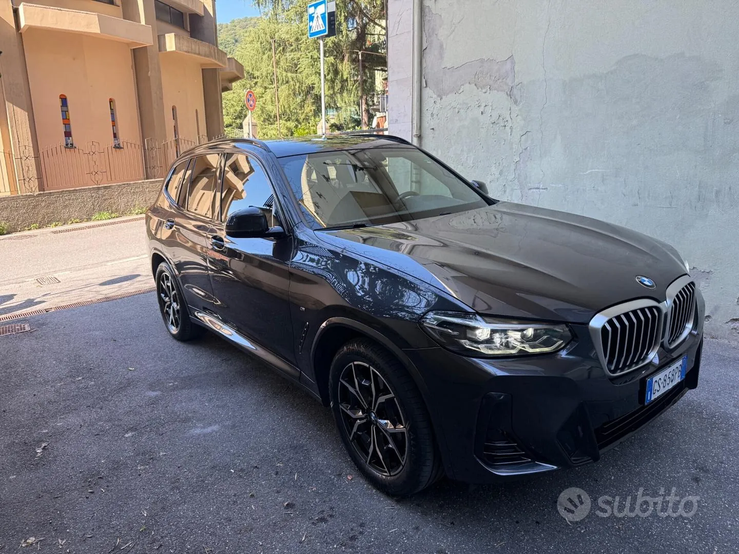 BMW X3 2024 photo 2