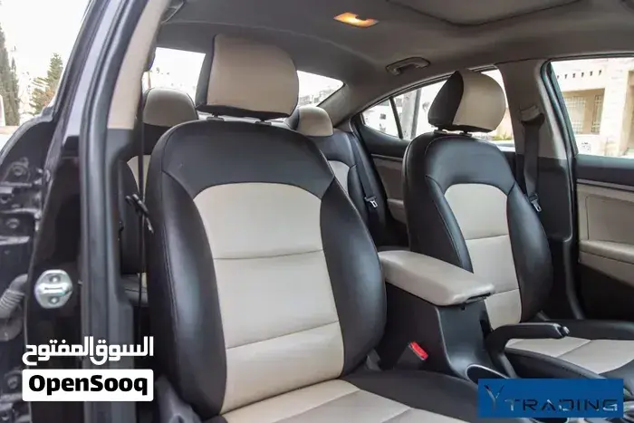 Hyundai Elantra 2018 photo 3