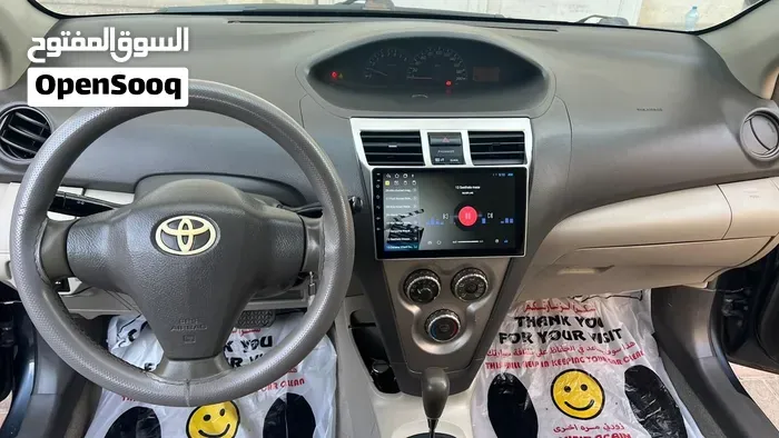 Toyota Yaris 2011 photo 4