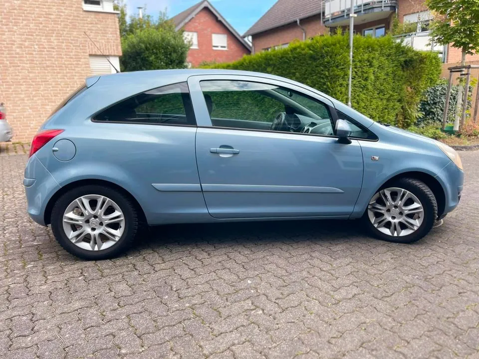 Opel Corsa Edition