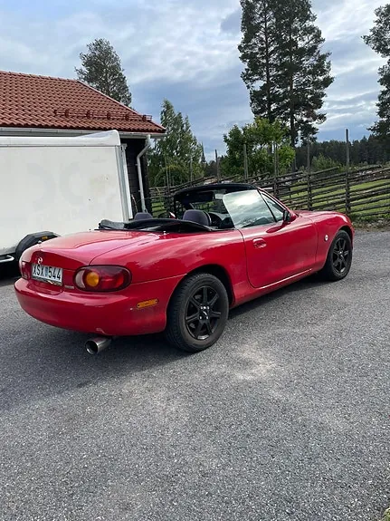 Mazda Mx-5 1998 photo 2
