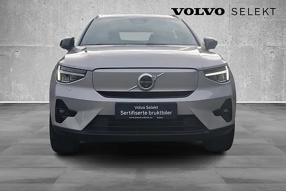 Volvo Xc40 2023 photo 2