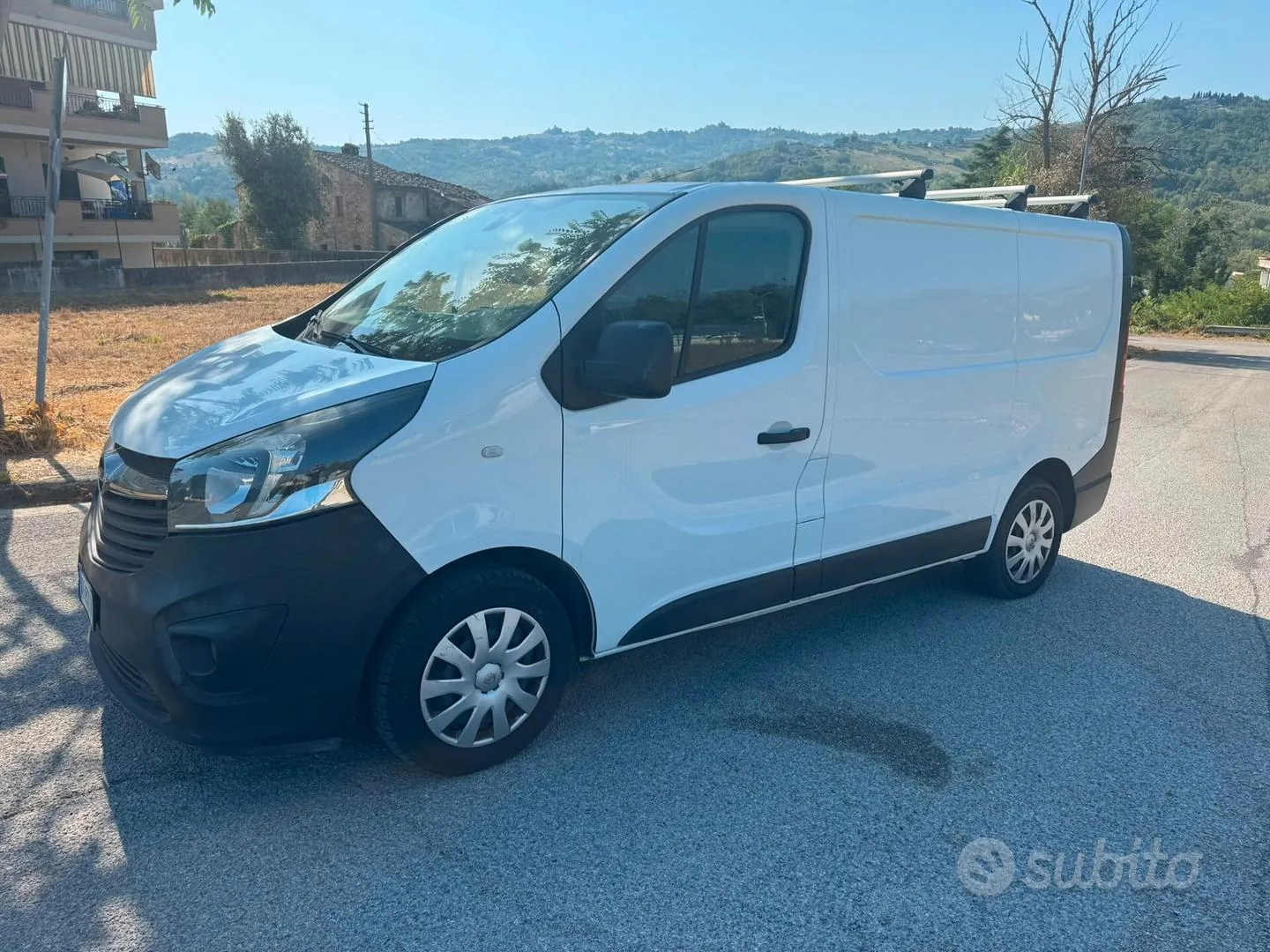 Opel Vivaro 2017 photo 2