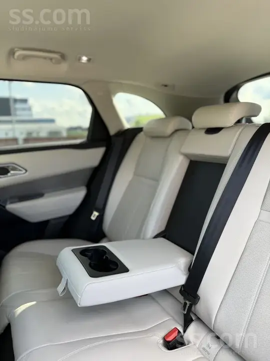 Land Rover Range Rover Velar 2018 photo 4