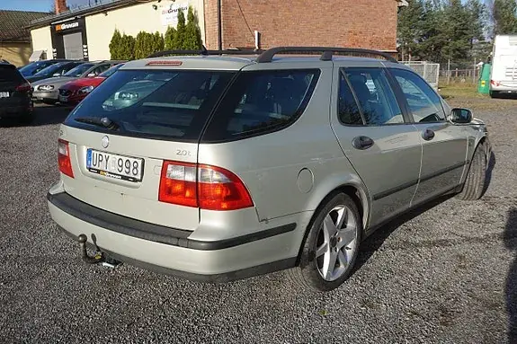Saab 9-5 2004 photo 3