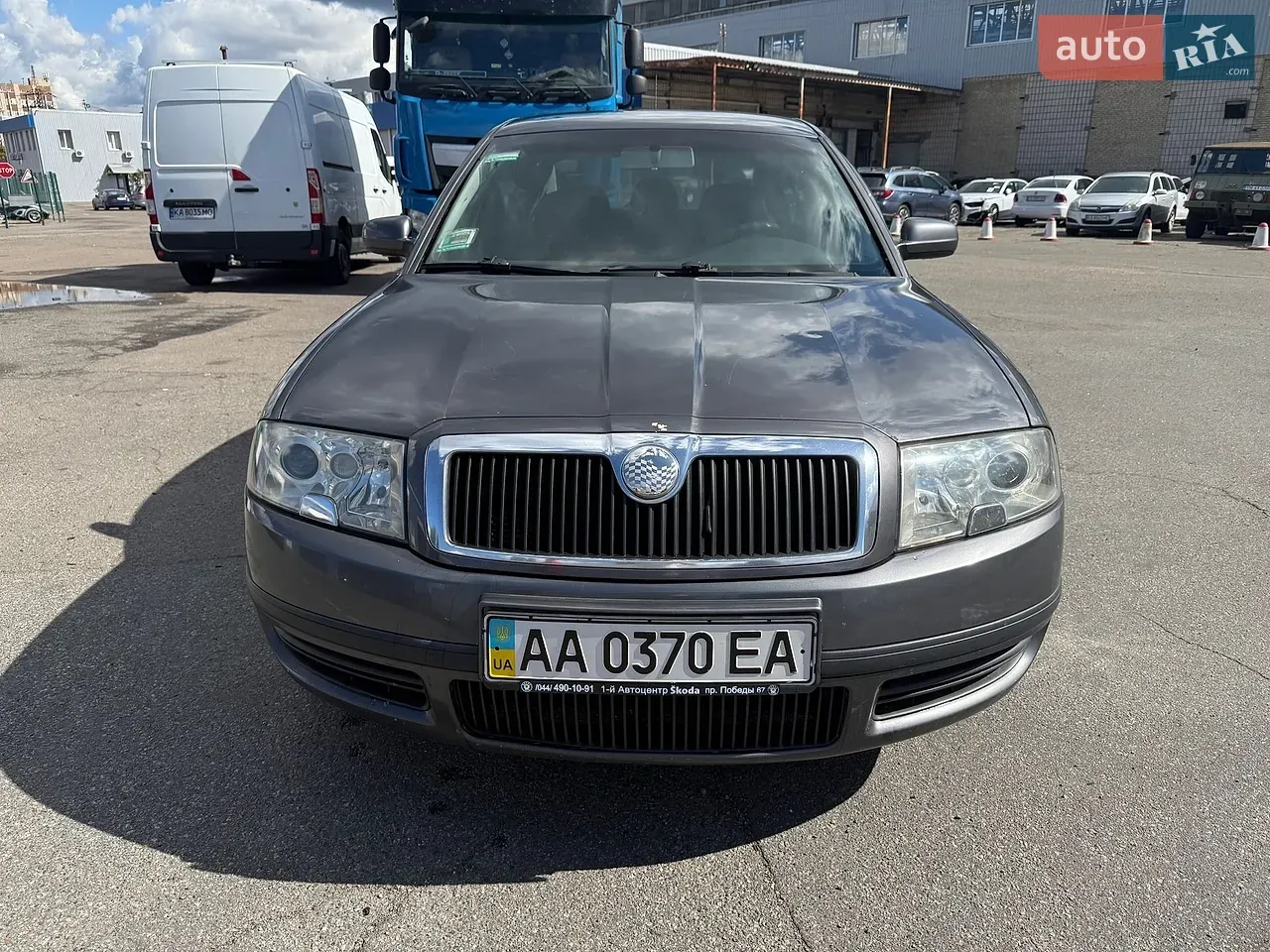 Skoda Superb 2004 photo 3