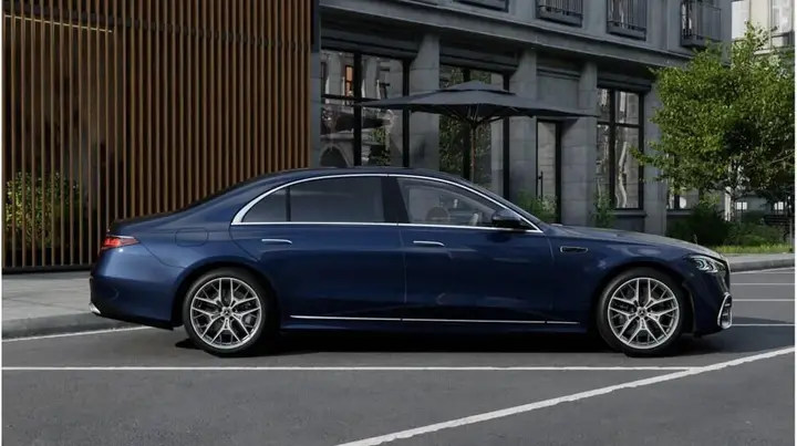 Mercedes-Benz S-Class photo 3