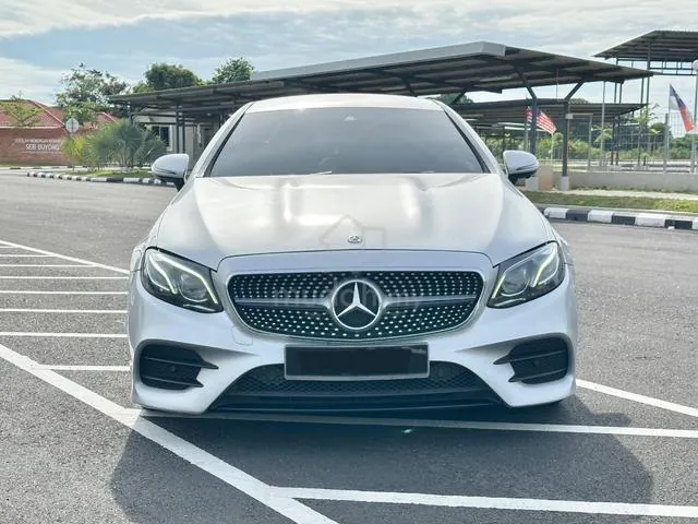 Mercedes-Benz E200 Coupe