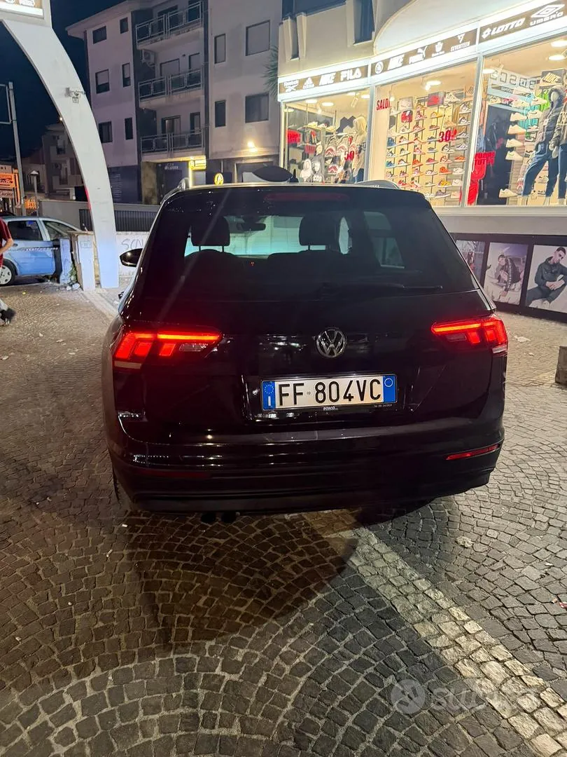 Volkswagen Tiguan 2016 photo 2
