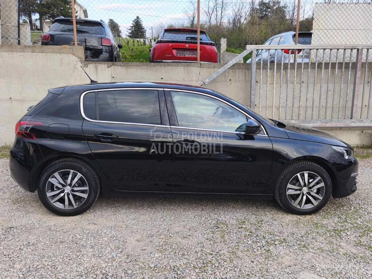Peugeot 308 2020 photo 4