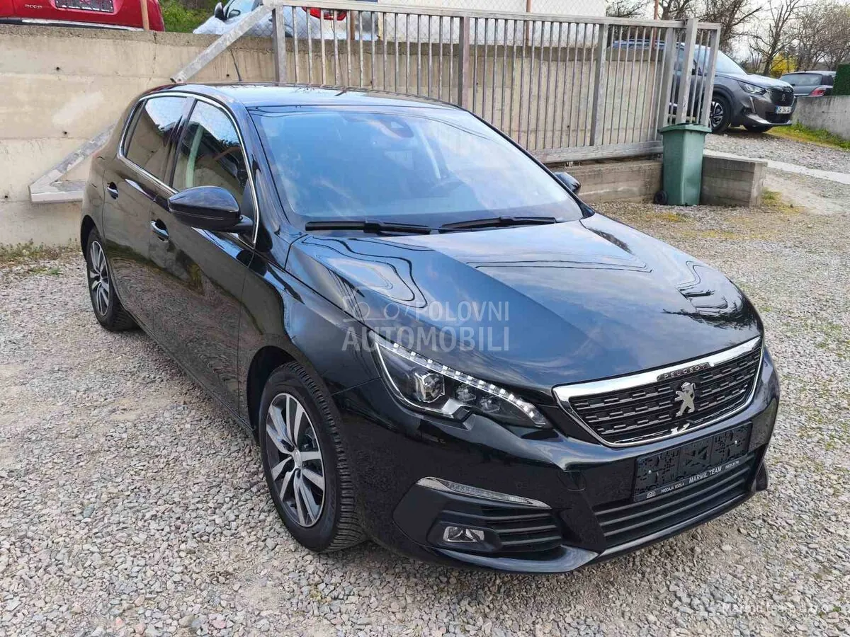 Peugeot 308 2020 photo 3