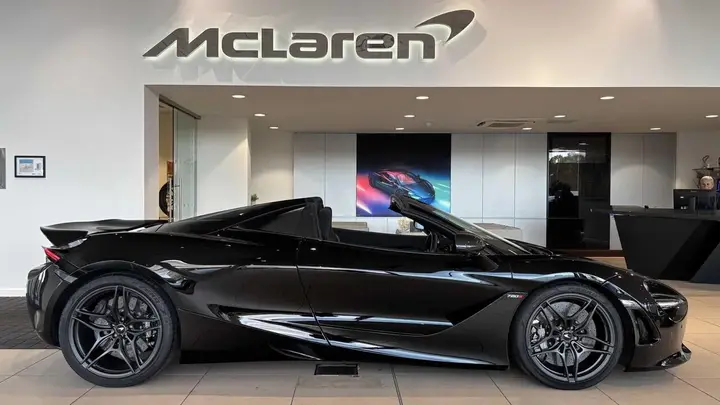 Mclaren 720S 2019 photo 3