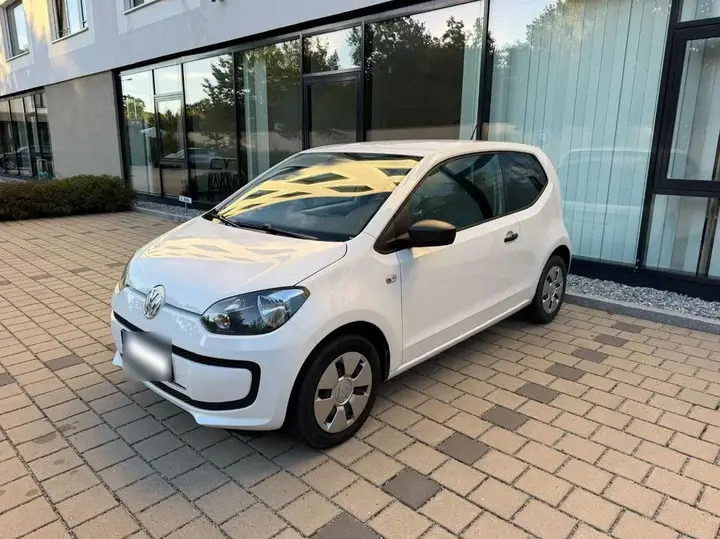 Volkswagen Up