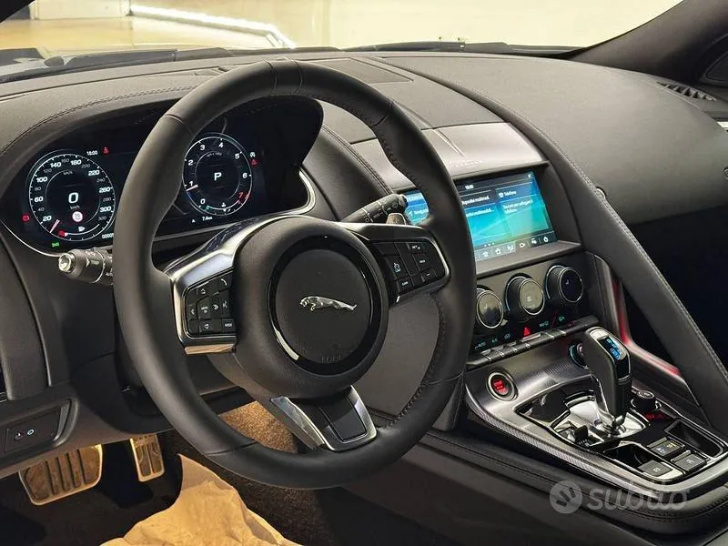 Jaguar F-Type 2023 photo 5