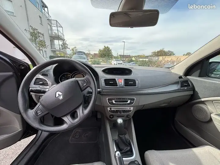 Renault Megane 2009 photo 3