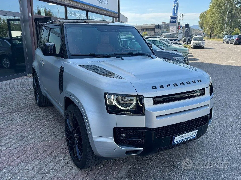 Land Rover Defender 2022 photo 3