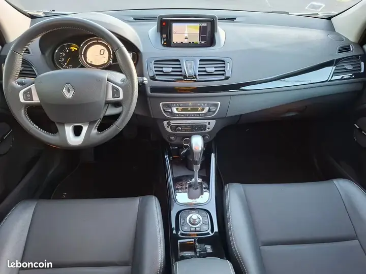 Renault Megane 2012 photo 5